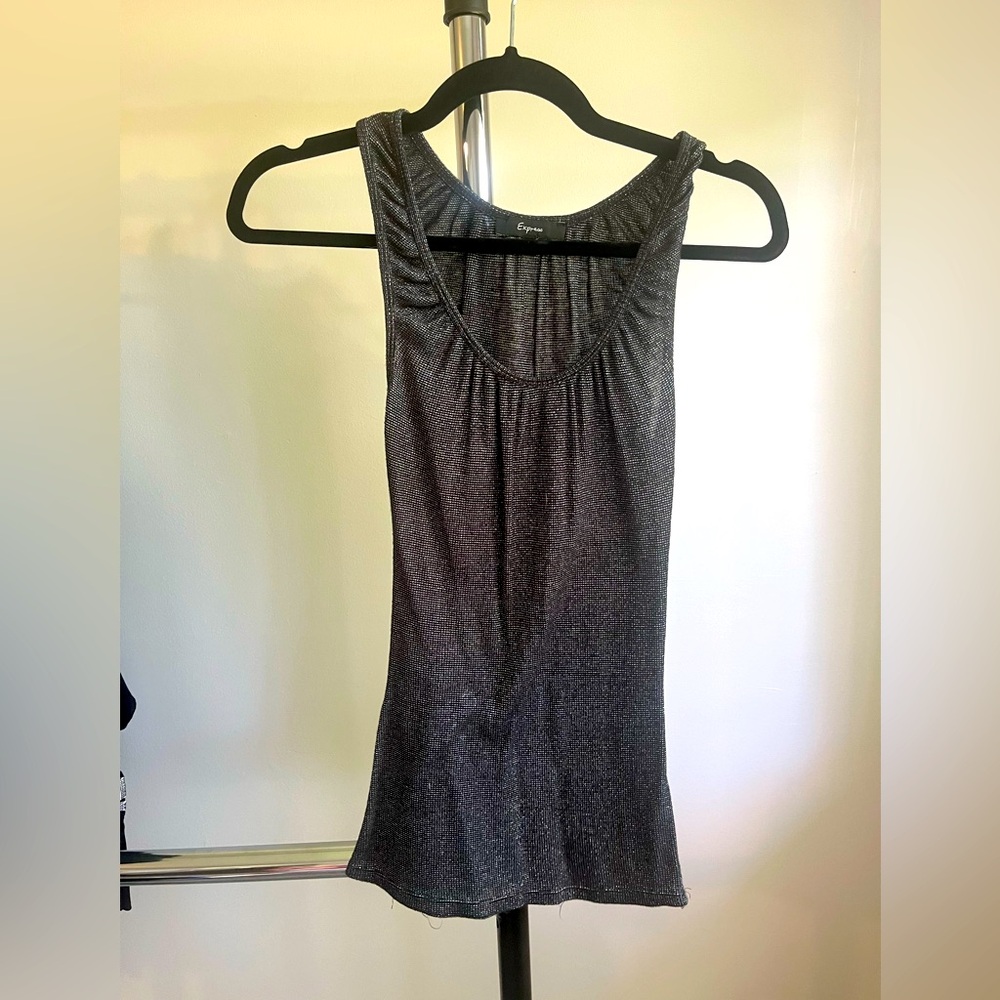Black tank top with sliver